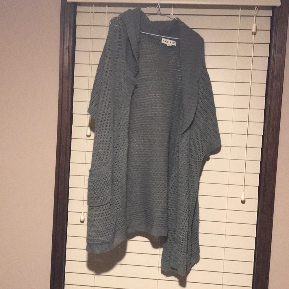 Knit shawl